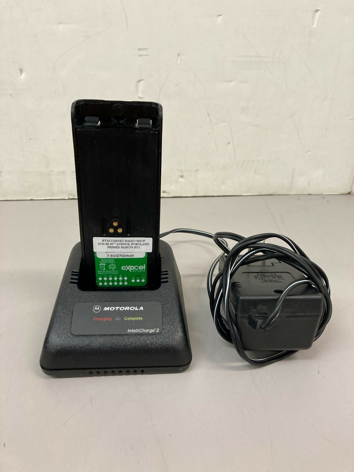 AAHTN9001B NEW OEM Motorola Intellicharge with Exocel LMK7144 7 5 VDC Battery