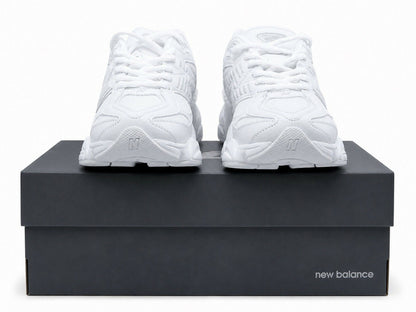 NB Triple White Womens Lifestyle Sneakers White U9060NRJ ABZORB Woman 7 USM 5 5