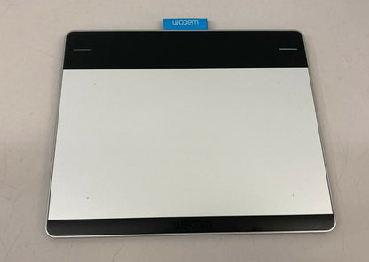 Wacom CTH-480 Intuos Medium Creative Pen Touch Tablet Very Good No PEN