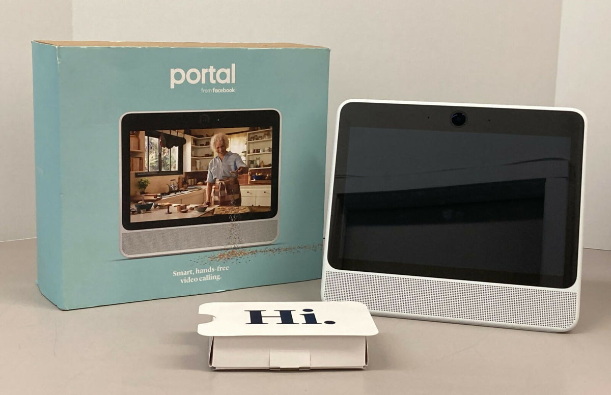 Facebook 10 1 Portal Smart with Alexa White B81AO1WUS - Good Condition