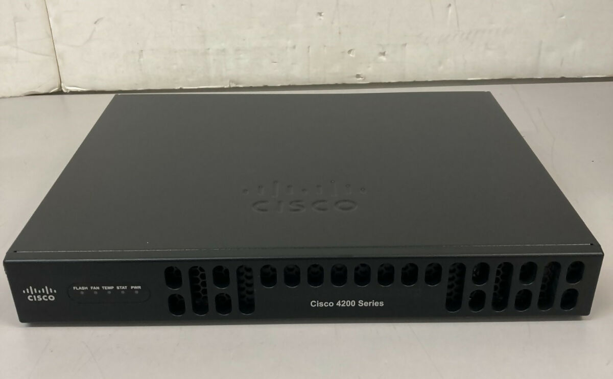 CISCO ISR4221 K9 2-Port Gigabit ISR Integrated Services Router - No P S