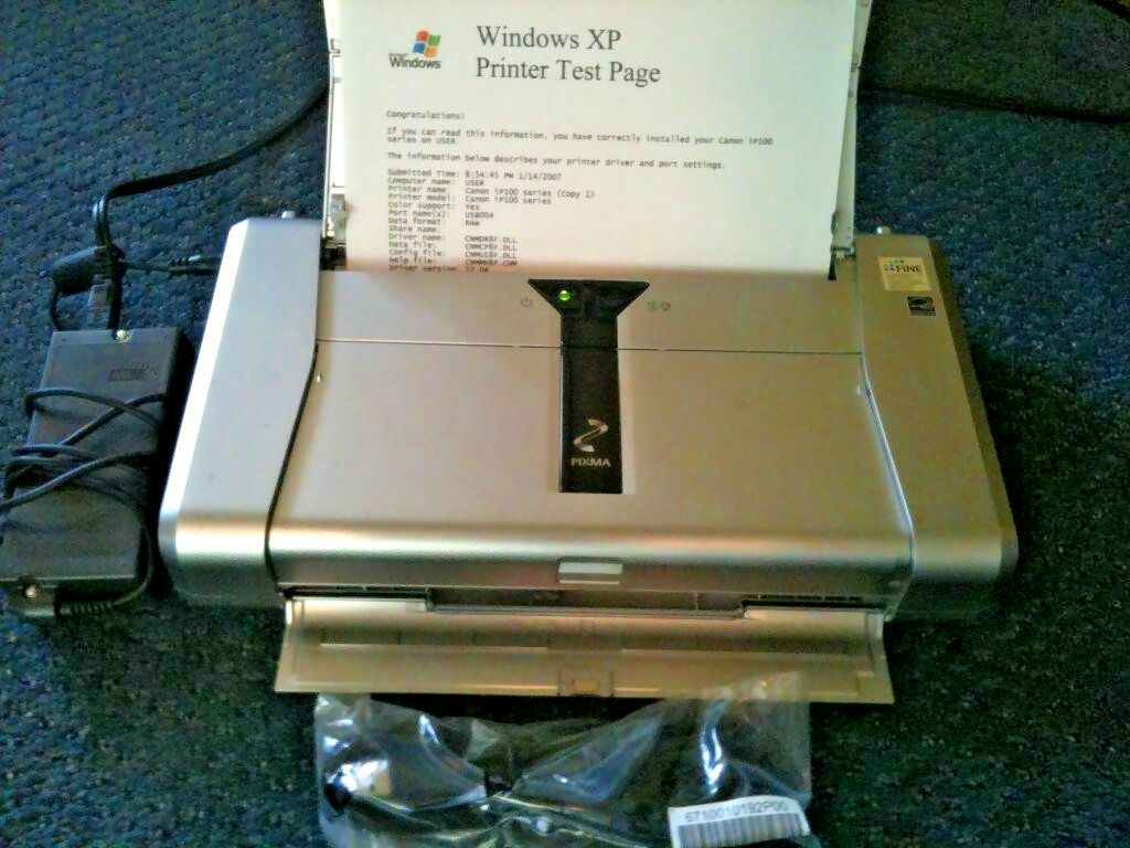 CANON iP100 Pixma Color Mobile Laptop Printer Complete - Clean Condition